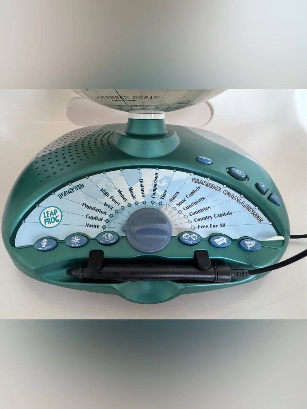 LeapFrog Interactive Talking Globe Eureka Challenge Tested Complete Homeschool